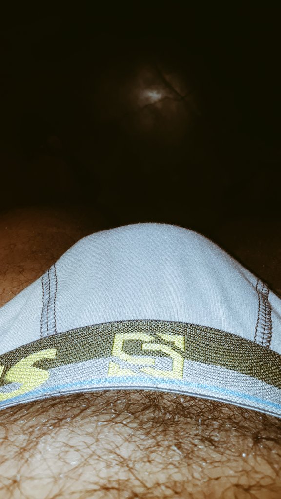 MarcosA13018881's tweet photo. Um pouco de excitação... 😈😈

#bulgeinunderwear #cuecarecheada #bulgeinshorts #bulgeinshort #bulge #cueca #pauzudo #paumeiobomba #PauDuro #PINTOSAWARDS #packs18 #packsale #packsdeadolescentes #bultodemacho #bultogrande #bulto https://t.co/lXlwijgxEG