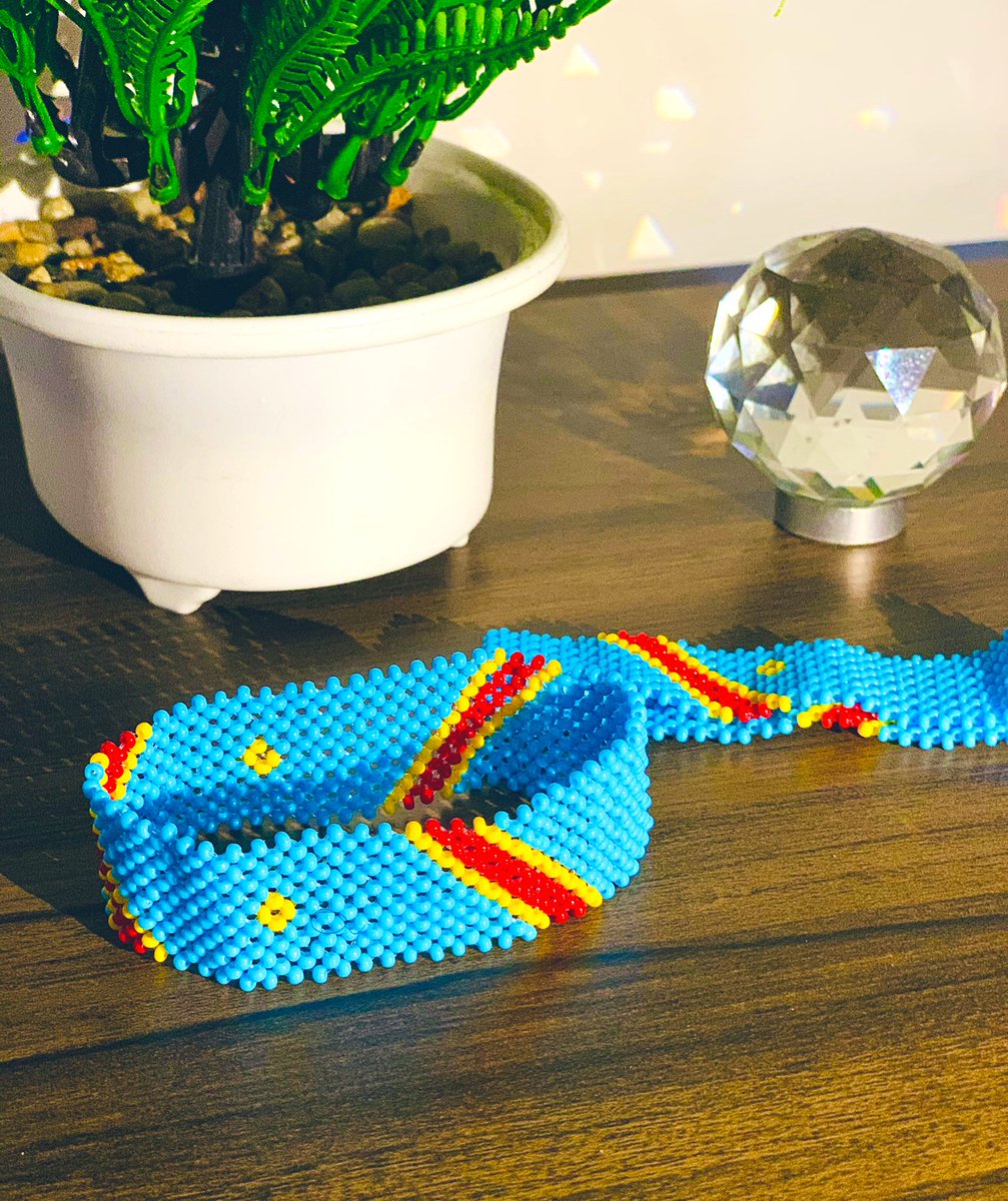 Inpearlcollect's tweet photo. 📍Bracelet RDC disponible 
✨Couleur y’a mboka ❤️
✨Y’a Biso patrimoine 🇨🇩 https://t.co/ZpxykIxLNB