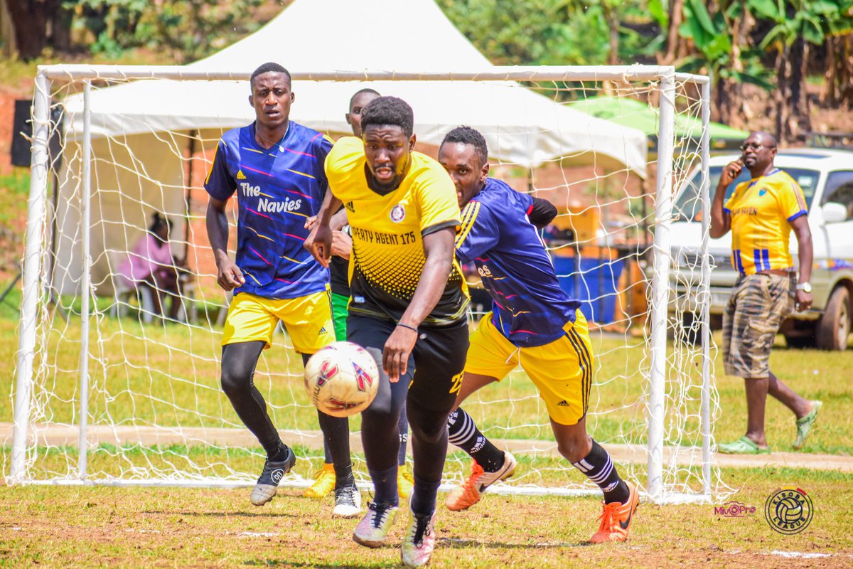 KasanangaK01's tweet photo. The #Googo & #Semanda strike partnership with our midfield maestro #Joe was too much for the @TheLykansK12 on matchday4 @KISOBALeague https://t.co/81BtCa8SGC