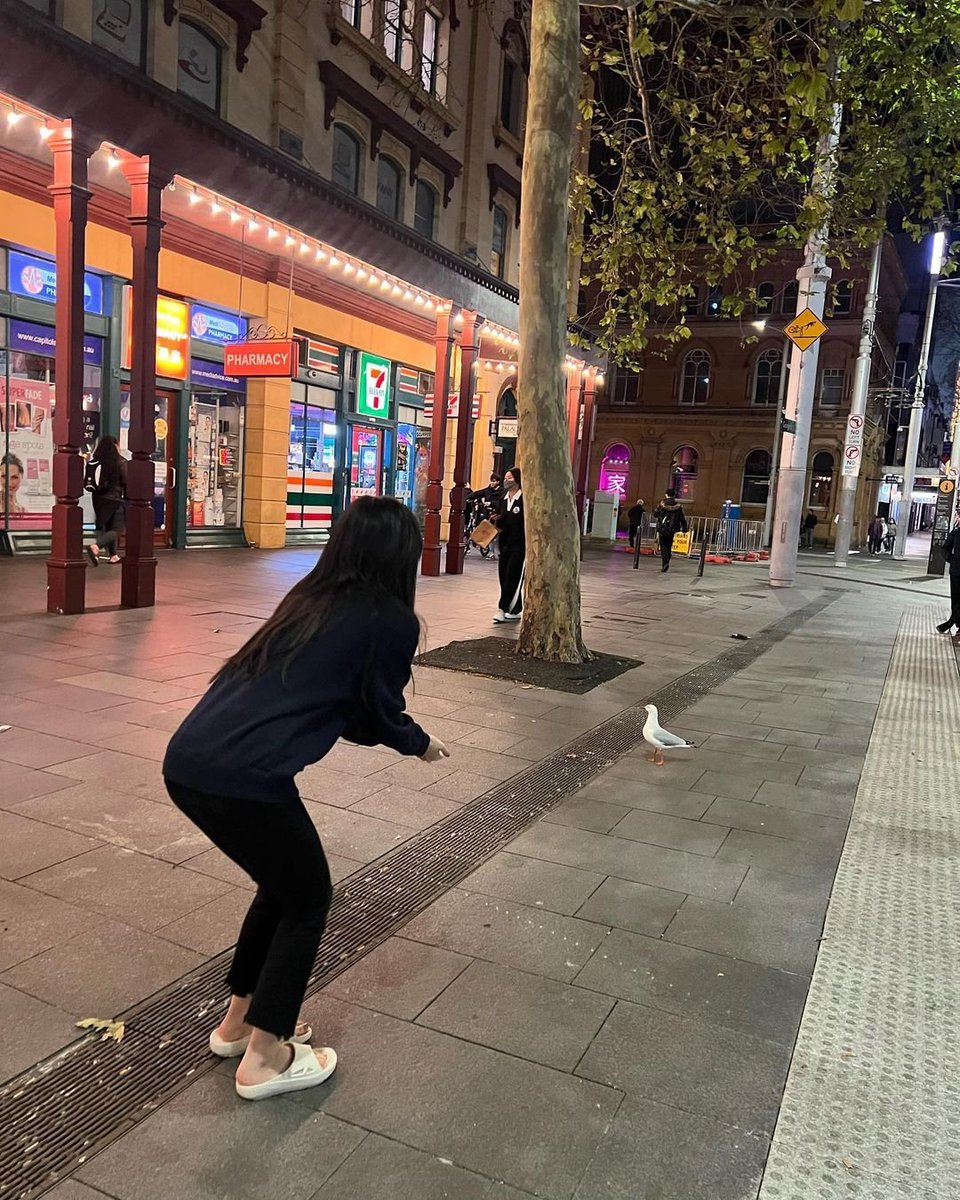 arin's Instagram update ❤️

#아린 #ARIN