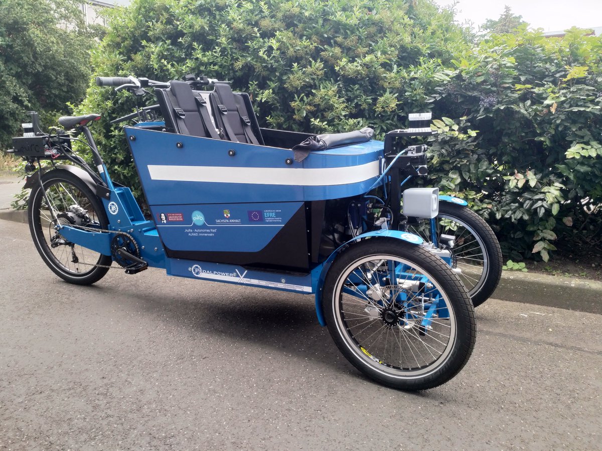 Wie interagiert dieses Lastenrad eigentlich mit seiner Umwelt? Das kannst du in unserer Befragung herausfinden: befragungen.ovgu.de/hmi2022 - es gibt auch 10€ Aufwandsentschädigung. #magdeburg #forschung #lastenrad #lastenradliebe