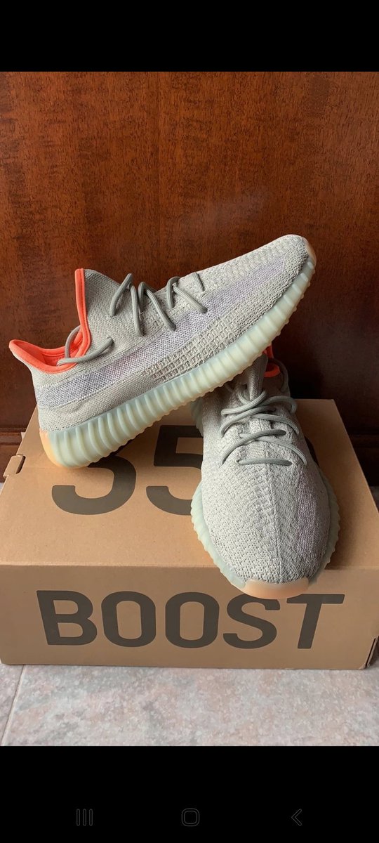 DirtySamLeCrunk's tweet photo. @CaminoTV Besoin d'un check sur cette paire svp 🙏🏼 https://t.co/OurnEP2F80