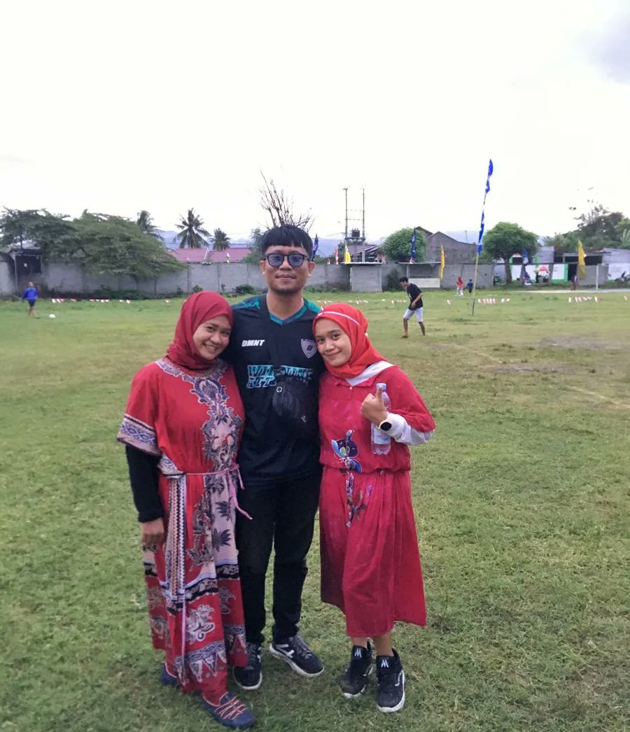 1 ST FC Tante muda 😄💪💪