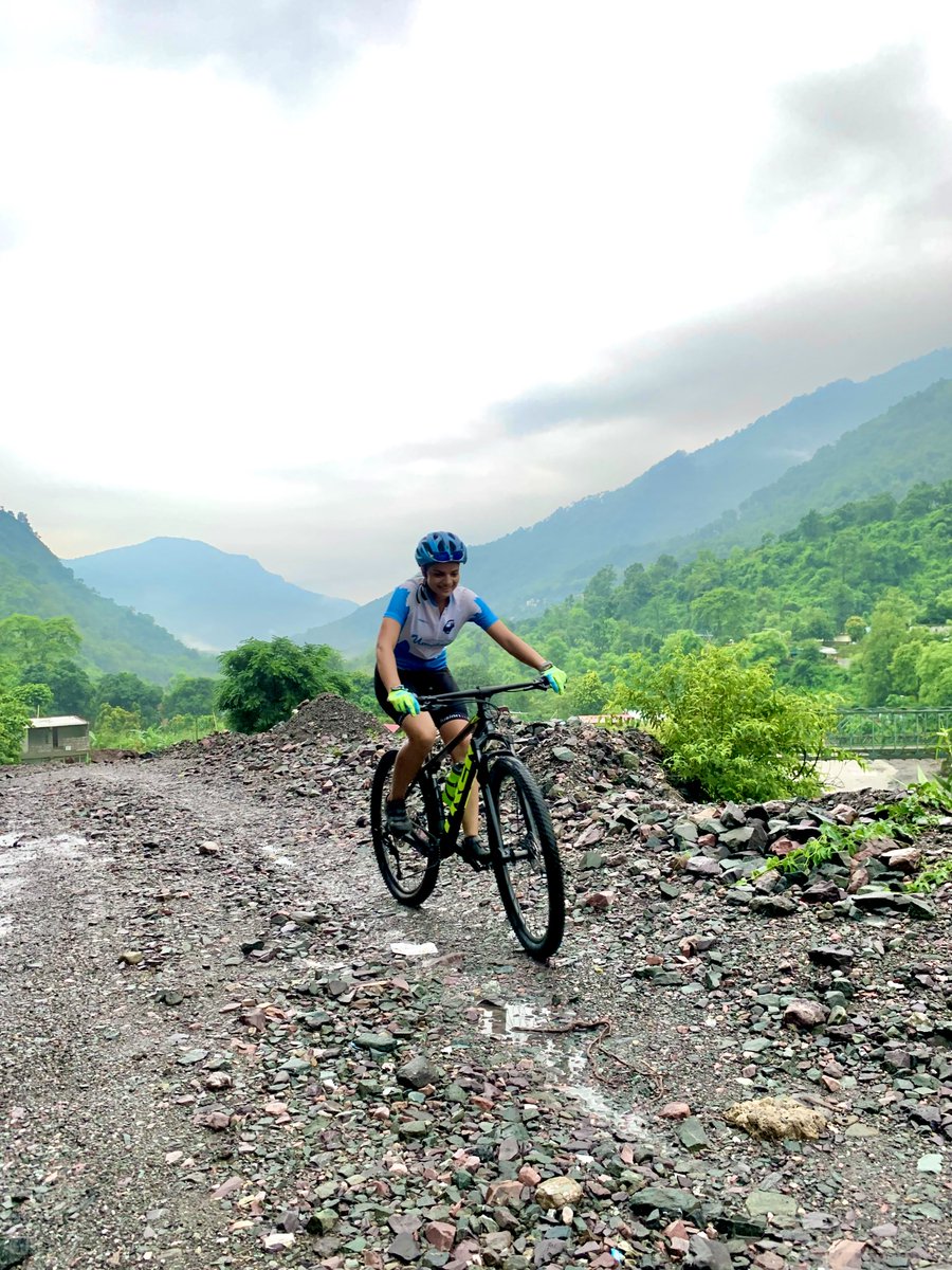 TrekBikesIndia's tweet photo. Priyanka Mehta describes her Procaliber 9.5 as fast, super light-weight and best for the climbs. And isn't she right!

See the bike here: https://t.co/RWAEGE0k1o

#GoByBike #TrekBikesIndia #Procaliber #MountainBike #BetterwithBikes #BelieveinBikes https://t.co/U6J6UqzLik