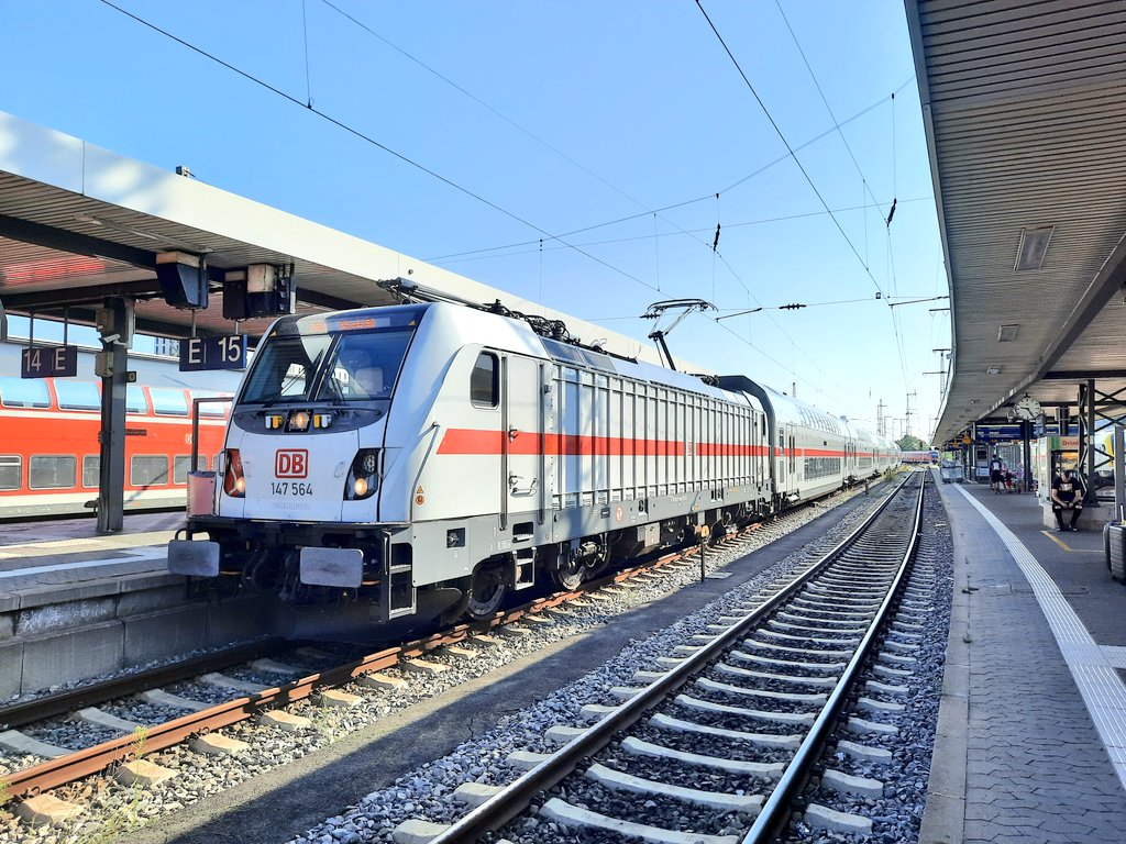 superalbs's tweet photo. Hello from the @DB_Bahn #Intercity2 service to Stuttgart Hbf! 👋🇩🇪 https://t.co/zgDNTekzHk