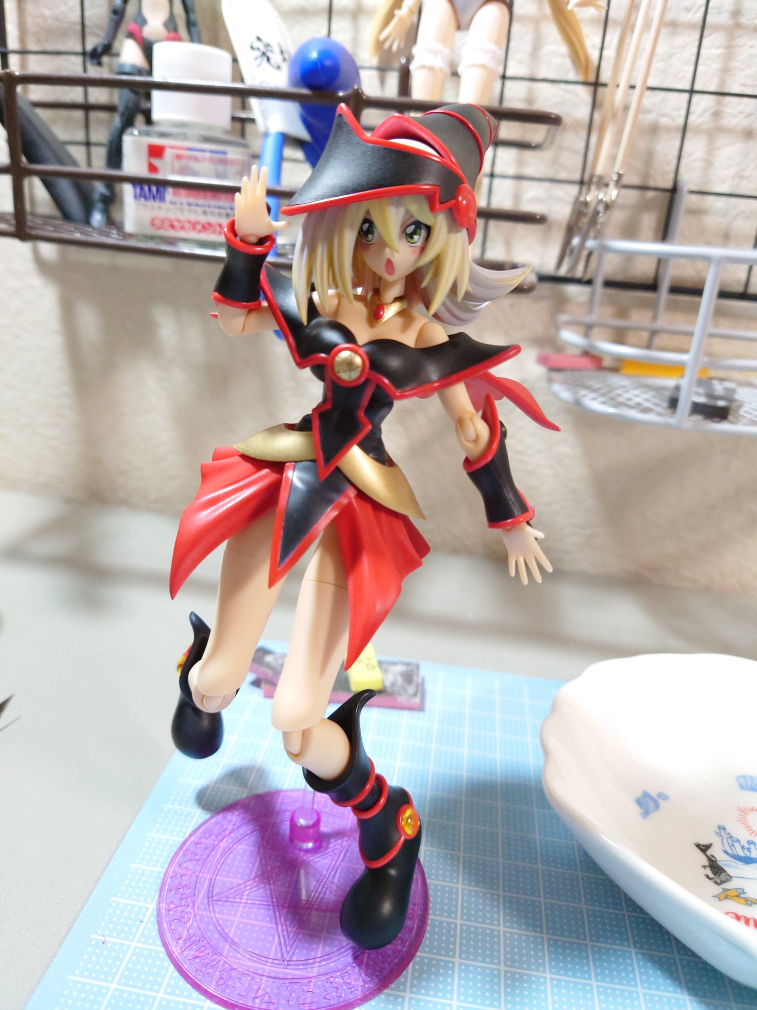遊戯王 - 遊戯王ブラックマジシャンガールwithちびブラマジガール レビュー》ブラック・マジシャン・ガール with ちび