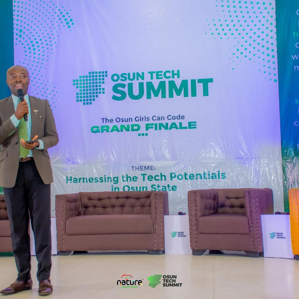 thefemibellos's tweet photo. Privileged to host a 6-hour event, the #osuntechsummit It was also the conclusion of an 8 month long project, The Osun Girls Can Code. I listened to 10-15 year old girls, pitch their projects and boy, was it interesting! The truth is, whatver we want our nation to become...[1/3] https://t.co/ohu5sAJqqp