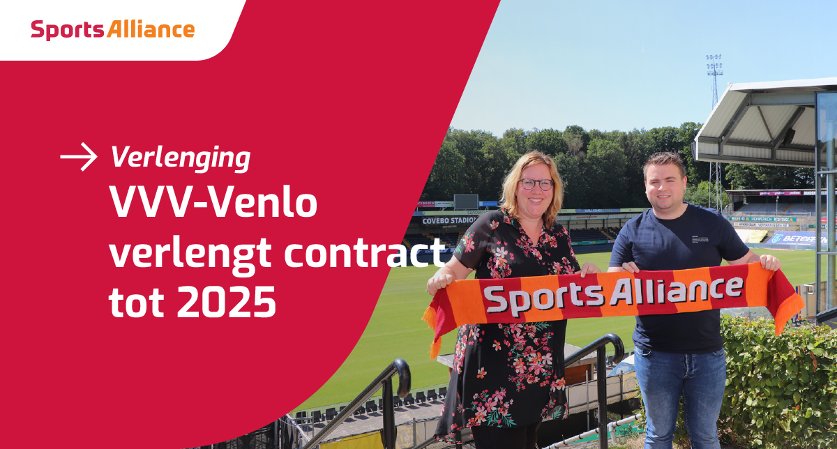 Op één van de warmste dagen van het jaar ging ik op bezoek in ‘De Koel’ voor de contractverlenging met <a href="/VVVVenlo/">VVV-Venlo</a>. Een foto aan de legendarische trap mocht uiteraard niet ontbreken. Bedankt <a href="/Jortraemakers/">Jort Raemakers</a> voor de gastvrije ontvangst en we gaan er samen drie mooie jaren van maken!