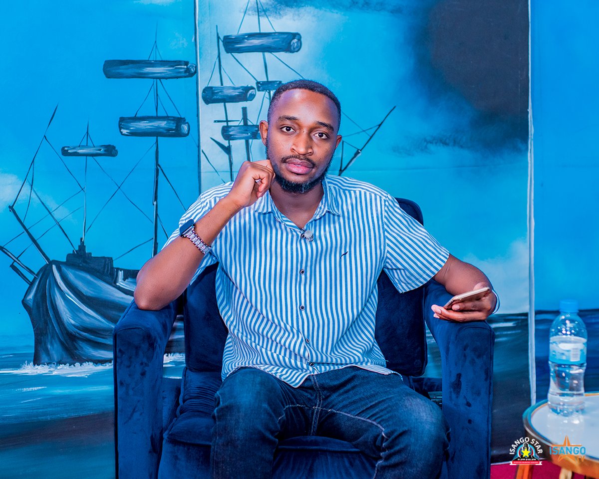 isangostar's tweet photo. Mu Kiganiro #thetrueservice twaganiriye na na Nshimiyimana Eric, Umuyobozi mukuru wa RCGF Rwanda Ltd. bakora intebe zikozwe mu mabuye zitegurwa mu busitani atubwira ku ruhare rw’abakora bakanacuruza ibikorerwa mu rwanda mu bugeni n’ubukorikori mu kuzamura urwego rw’imitangire ya https://t.co/JS4p0q5nVr
