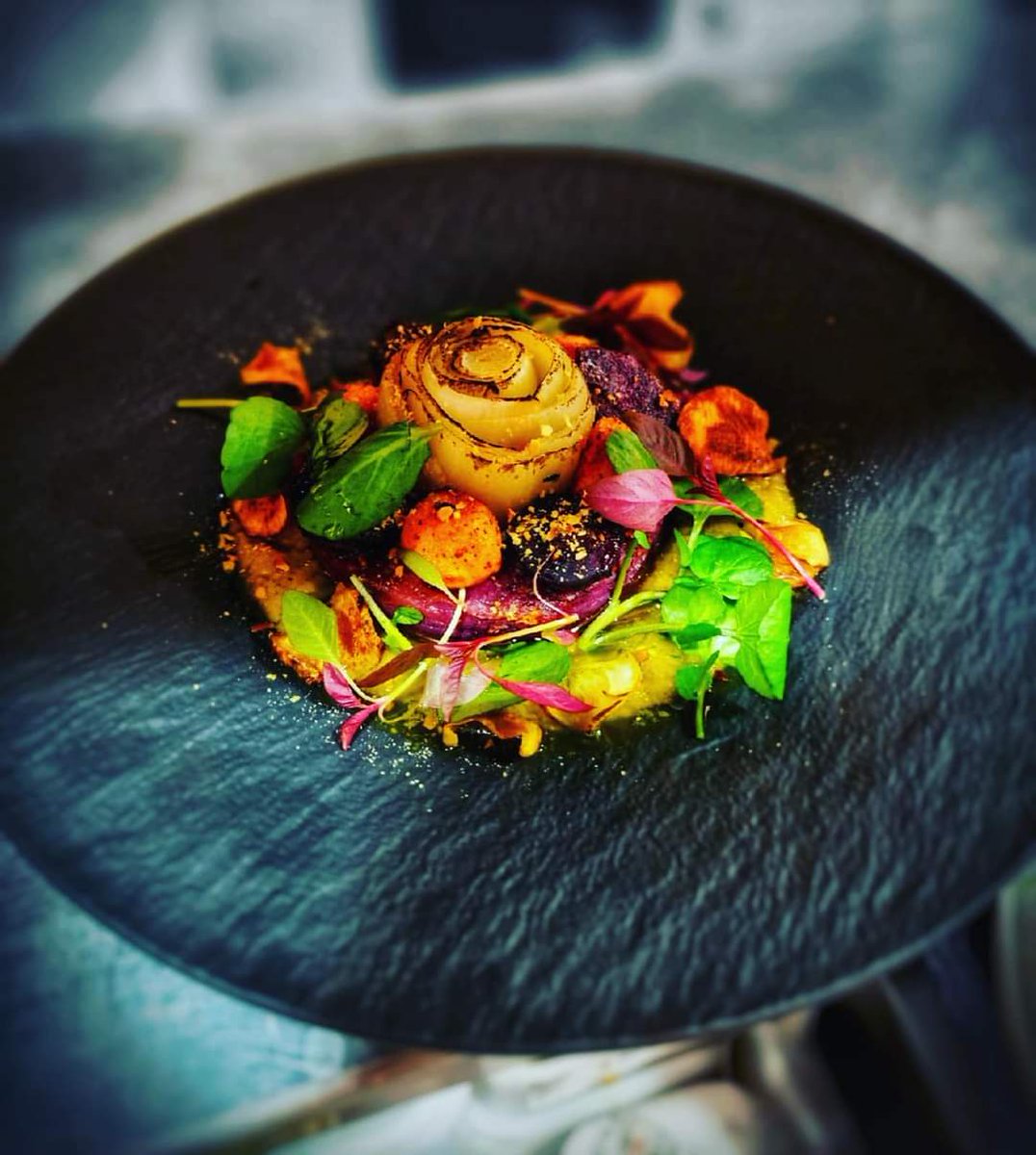 *****New Opening times*******
We are now open on a Wednesday evening (from tomorrow 17th August) 😍😃
5.30-11pm 
Steak Deal available (2 dine for £50, includes wine) in addition to our A La Carte menu. 
Pop to the website to book 😍