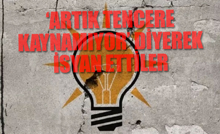 AKP'de istifa depremi!
20 aile toplu olarak istifa etti...
 krttv.com.tr/siyaset/akp-de…