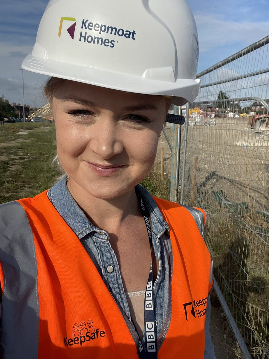 Tradespeople wanted for a very special DIY SOS build in Leeds 🔨 Registration taking place today!

Email diysosleeds@bbc.co.uk if you could be available 13th - 22nd Sept

All help hugely appreciated for an amazing cause 💙