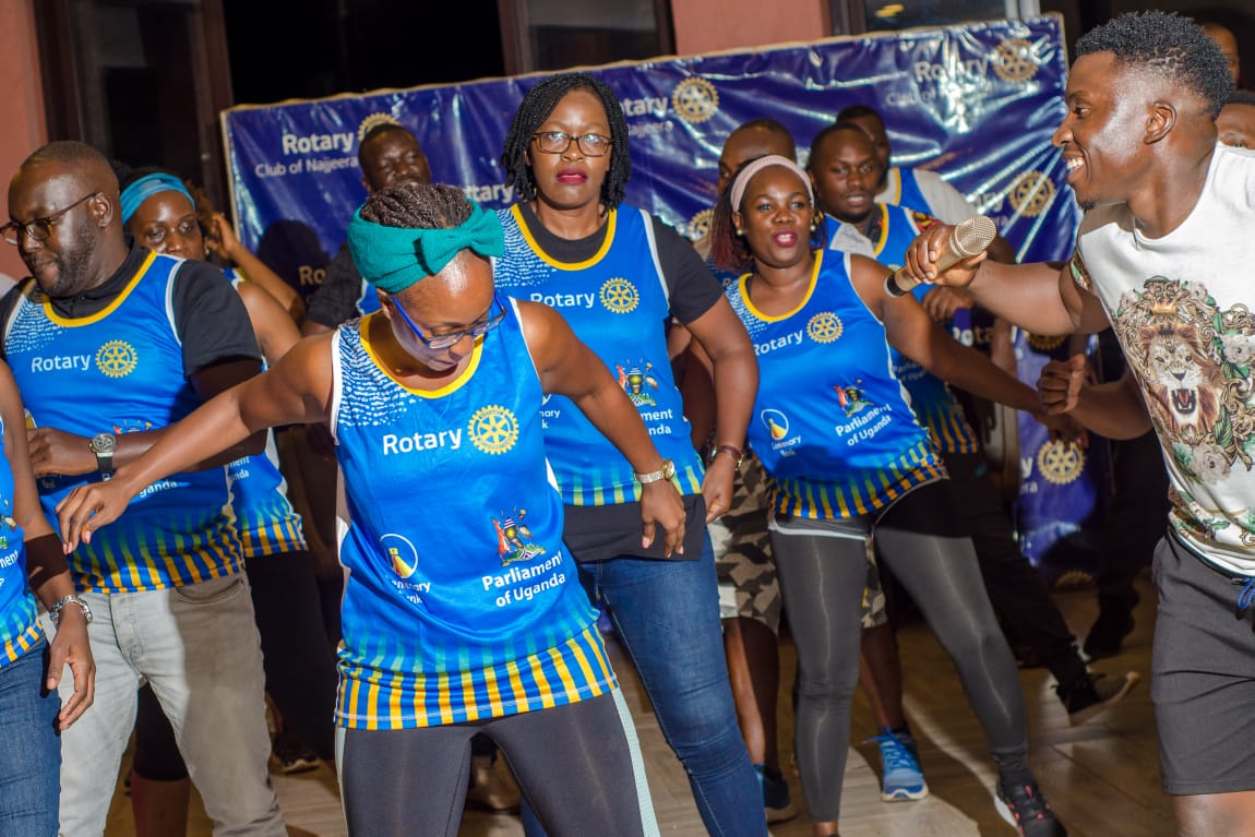mutimbaj's tweet photo. In memory of all those who have perished and all those who have lost loved ones due to cancer I will participate in this year's @Rotary #CancerRun due September 4th 2022 as my contribution to end cancer in Uganda.Get your kit at only 25,000/= @RotaryNaalya @rotaryd9213 https://t.co/h1av9p7pRW