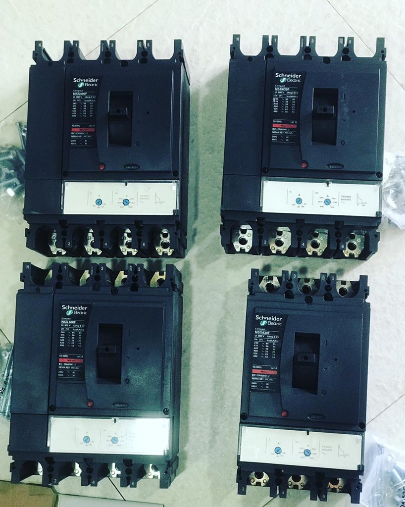 HeightsGhana's tweet photo. Schneider MCCBs are available for purchase at very affordable prices.

Call us today and place those orders via 0263-721-936, 055-845-8337, 024-010-7665

#Utility #Products #MCCB #Breakers #Load #PowerDistribution #LoadSharing #DistributionBoard #GhanaProject #PowerProjects https://t.co/ADE9gqFUtj
