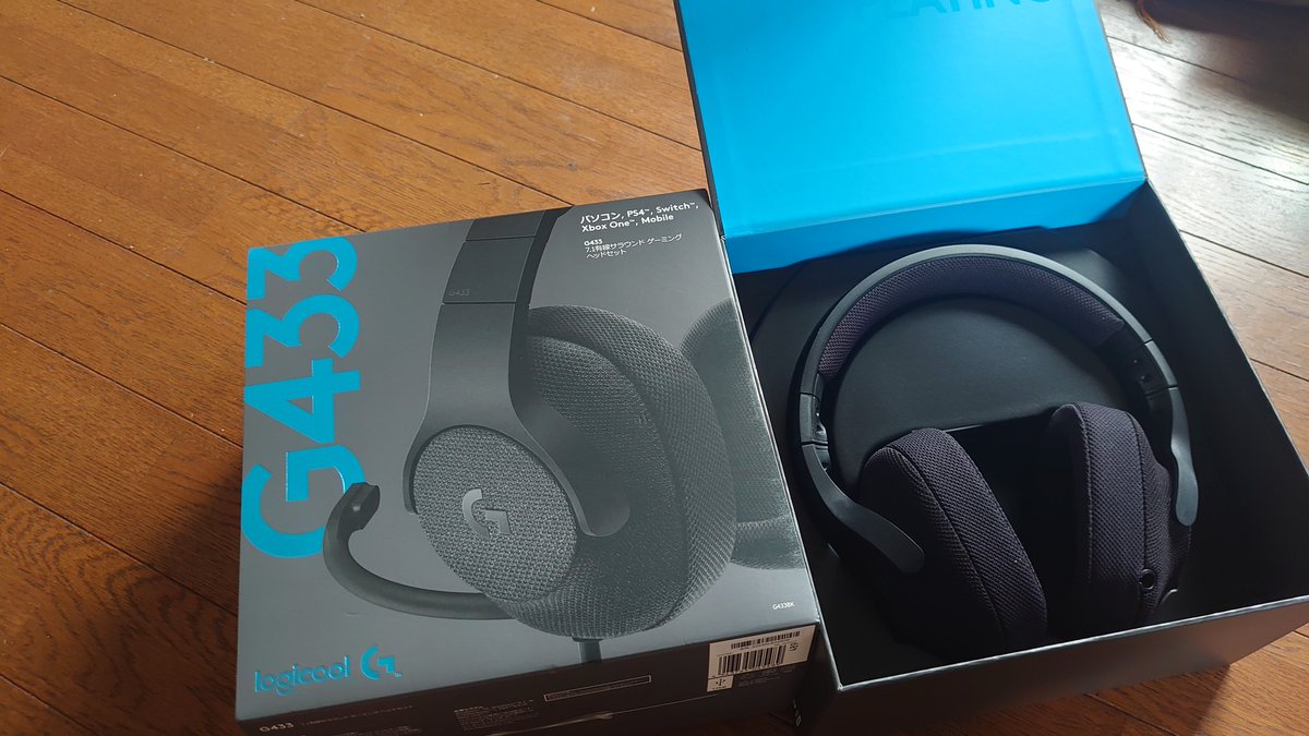 Kikyo_KATS_17's tweet photo. 昨日注文したLogicoolの有線ヘッドセット。今まで使ってた3000円くらいのヘッドセットがそろそろ寿命なので、次は長持ちするやつをと6500円くらいするお高めのヘッドホンを購入する事にした。これから宜しくな。いっぱいゲームしよう。
今日で盆終わるけどな。 https://t.co/4DypjiGnnm