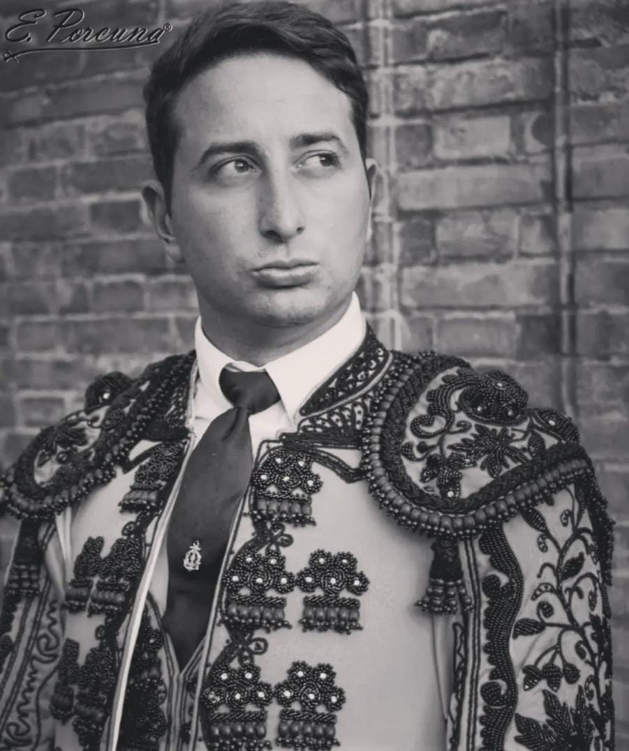 Juan Márquez, "Mejor par de banderillas" de la Feria Taurina de Blanca 2022. 
🔹El subalterno cuajó un buen tercio a "Novelesco", novillo de Buenavista premiado con la vuelta al ruedo.
➕INFO👇
elmuletazo.com/2022/08/16/jua…