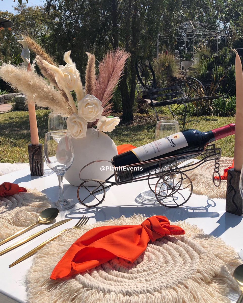 PlanItEventsZw's tweet photo. Summer Events deserve a flair of beauty. WhatsApp +263717697547 to get a quote today!😊 https://t.co/HzCrniNMAd