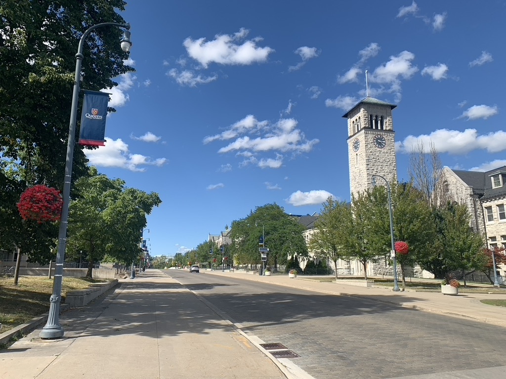 DarkWave_H2020's tweet photo. August 8-12, 2022 #TeVPA 2022 was held at Queen's University in Kingston, Canada. Dr Marek Walczak (AstroCeNT/NCAC) presented his talk devoted to #DarkSide20k experiment. His travel was funded by DarkWave project. https://t.co/KmNVF9RRp6