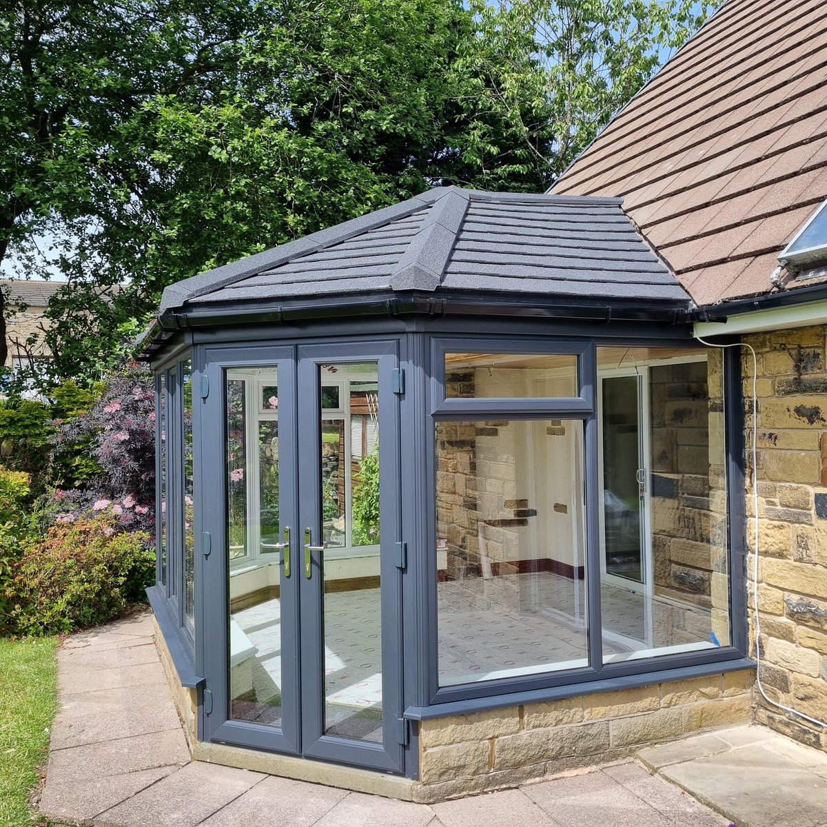 WestYorkshireWindows tweet media