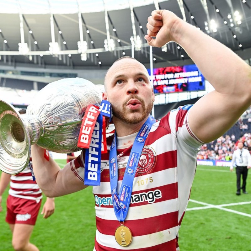 loverugbyleague's tweet photo. 🏆 "He was very emotional and said it was one of his favourite days ever when we won the Cup." 

#RugbyLeague | @LiamMarshall20