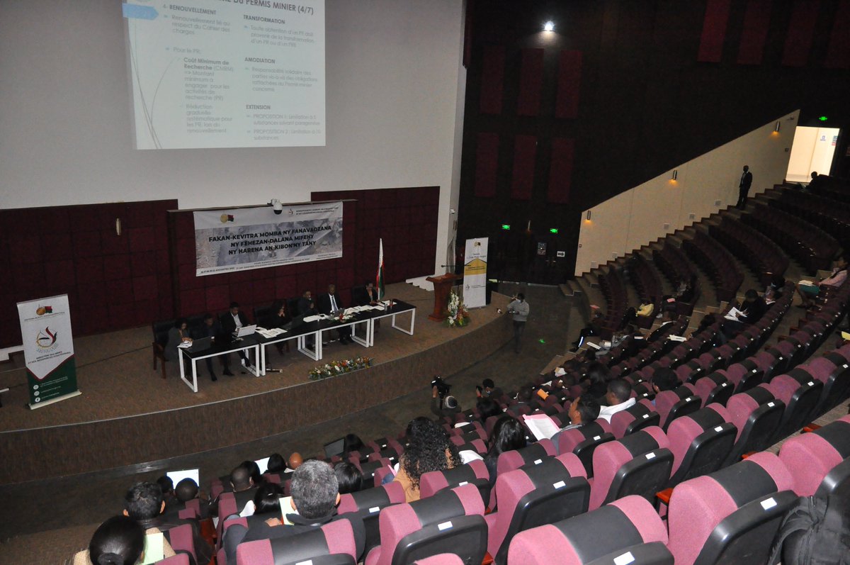 16/08/2022, Antananarivo - J1 pour l'Atelier de consultation nationale des parties prenantes dans le cadre du processus de refonte du Code Minier malagasy, qui se tiendra à Ivato jusqu'au lundi 22 août 2022, et au niveau des Directions Régionales MMRS le mercredi 17 août 2022