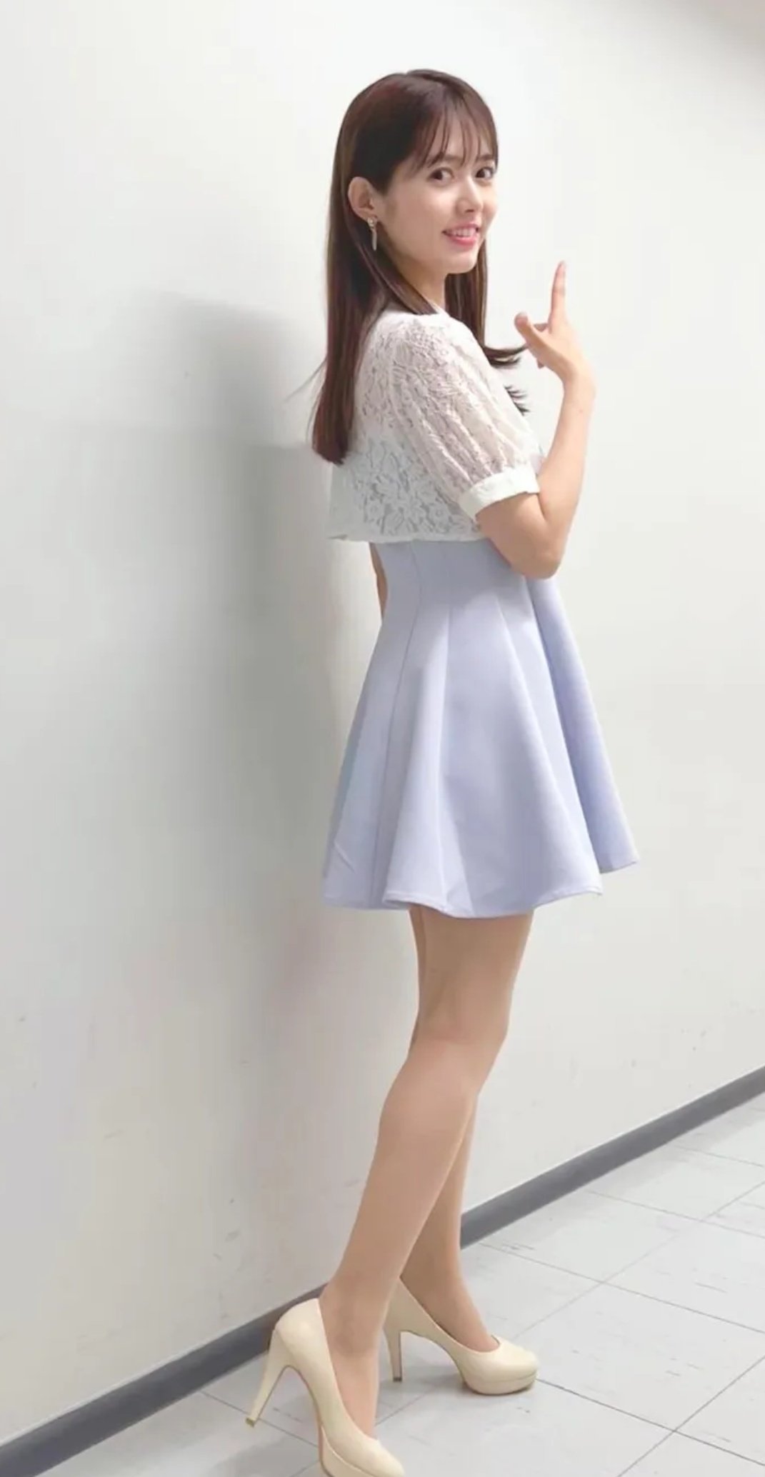 着衣 立ちバック   / X