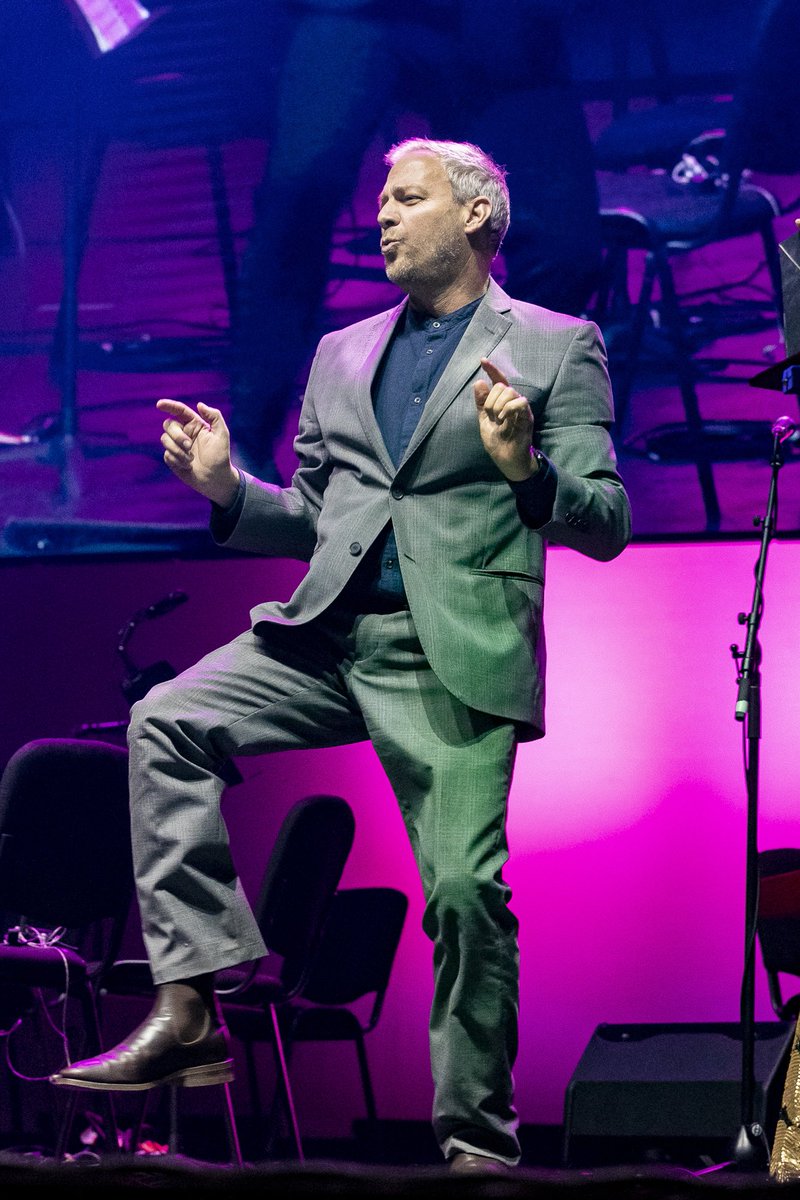 leannetonkes's tweet photo. The moment @rithvik_RD challenged @VictorianCHO for his best Bhangra moves at the @IFFMelb 2022 Awards night. So brilliant! πΊπ»πΊπ»β¨β¨ππ
#BhangraBrett #BollywoodBrett #BrettSutton #BrettSuttonFans #BrettSuttonOfficial https://t.co/nvsn1iIgt9