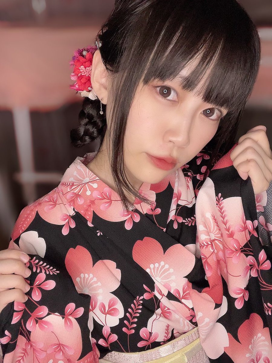sakuragineco's tweet photo. 🌸8月の予定🌸

🍒#SHOWROOM 
毎日配信中⏩https://t.co/HkRwbGZwcu

🍒#MusicBarCorda
17日17~22時
21日12~17時🎂
24日17~22時🍚
27日12~17時
31日17~22時🍚
シフト⏩@MusicBarCorda 

🍒#燎kagari ライブ
公式みてね⏩@_kagari_info 
⚠️9/9ねこ生誕ライブ⚠️

⏬まとめnote⏬
https://t.co/unFQhObyBp https://t.co/mJMiPjyp1n