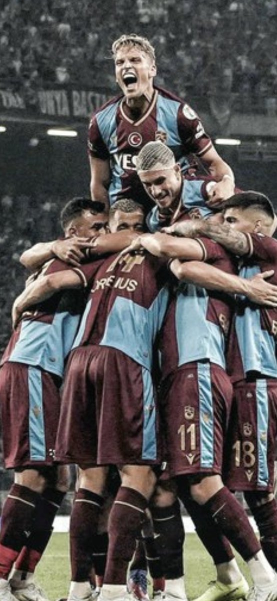 Haydiii bzimmm UŞAKLAR vurduğunuz gooooolll olsunnnn..💙❤️💙❤️💙❤️