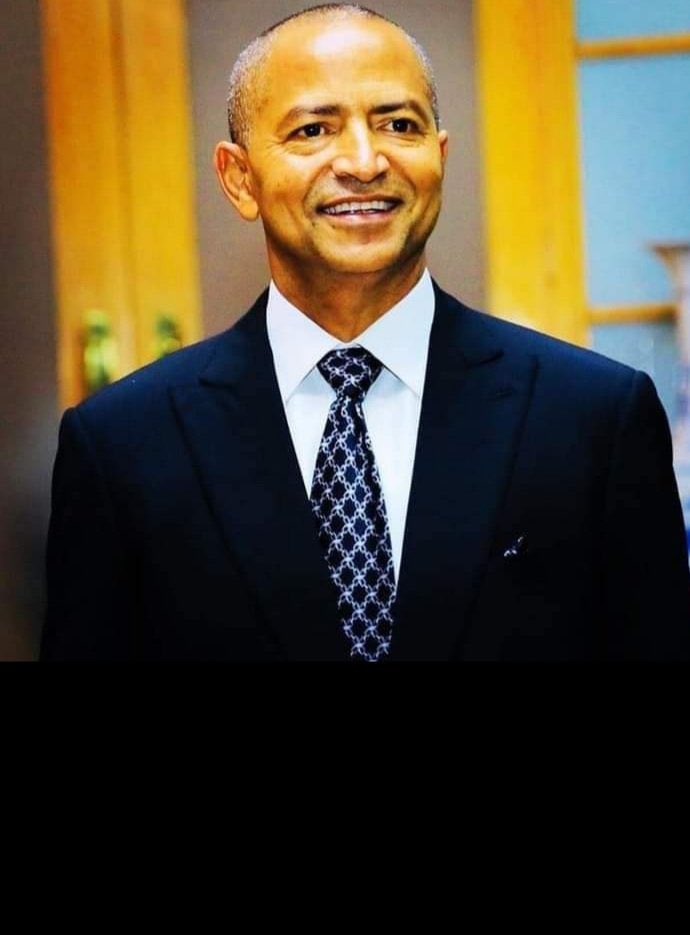 d_intello's tweet photo. J'ai compris aujourd'hui pourquoi tout le monde a peur de vous.

Le Chairman, le #Prochain 💪

@OlivierKamitatu @SalomonKalonda @Franciskalombos @patrickMUNDEKE https://t.co/uJpvNOAFhQ
