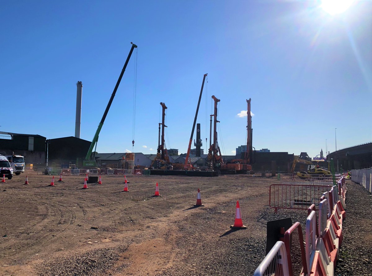 VanElleplc's tweet photo. 👷Our piling team are making excellent progress on the enfinium Kelvin waste-to-energy facility in Sandwell, West Midlands.
The team are currently utilising our Soilmec SR75’s and SR95 #piling rigs in rotary bored configuration, to install 2no #secant piled retaining walls. https://t.co/dNcv0YA916