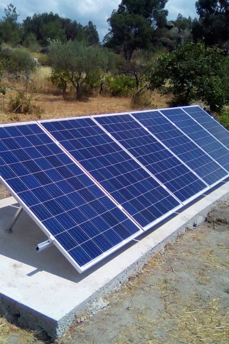 BeysolarH's tweet photo. Beysolar Off grid solar power systems
#solarpanels #Solarpunk #solarenergy #solareclipse #solarchain #SolarOrbiter #SolarSunShineSmileStory #solarlights #solarwaterpump #SolarStreetLights https://t.co/lwqp0l7rBI