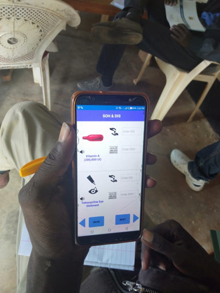 inSupplyHealth's tweet photo. Adopting innovative and adaptable technologies is a step toward creating sustainable health supply chains. #CHVs can report daily or monthly transactions using #cStock USSD or the app, increasing #SupplyChain efficiency and ensuring commodity transparency and traceability. https://t.co/WoXxHGuenf