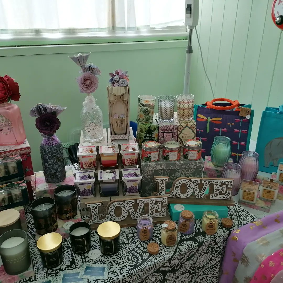 HarikaSheffield's tweet photo. All set for week 4 in the Brigade Hall in Bakewell..
Here until Thursday.. Pop in and say hello xx https://t.co/iYLZKeCo9Y