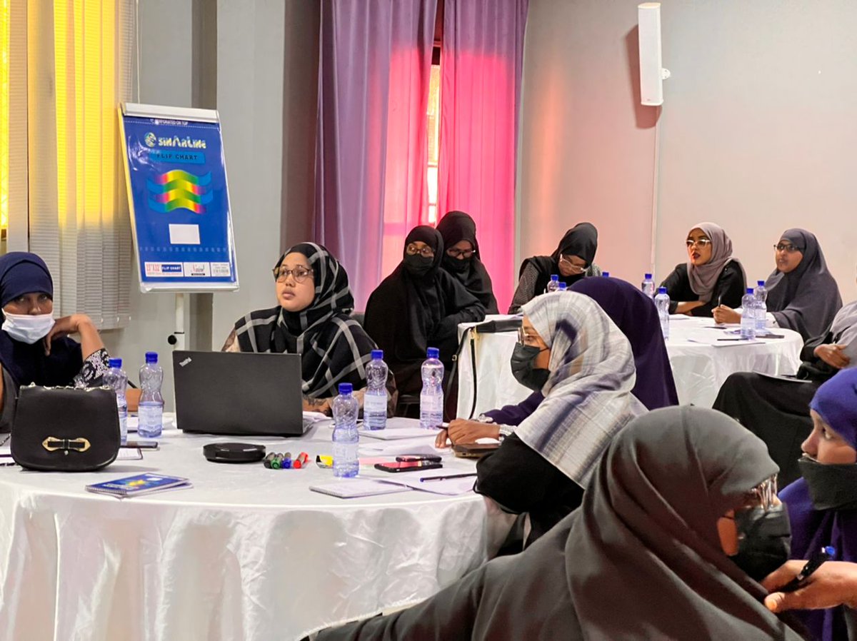 UNFPA_SOMALIA's tweet photo. Clinical management of rape and intimate partner violence is a critical step in dealing with Gender based Violence(GBV). Yesterday marked the start of a 5-days training course for 29 health service providers in Garowe, which was officially launched by @PuntlandH https://t.co/71fjzLM9WI