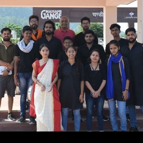 rangsarthi's tweet photo. Actors with our Art Director &amp; Production Designer.. @veettamso Ji.. https://t.co/xNdXQZ1cSE