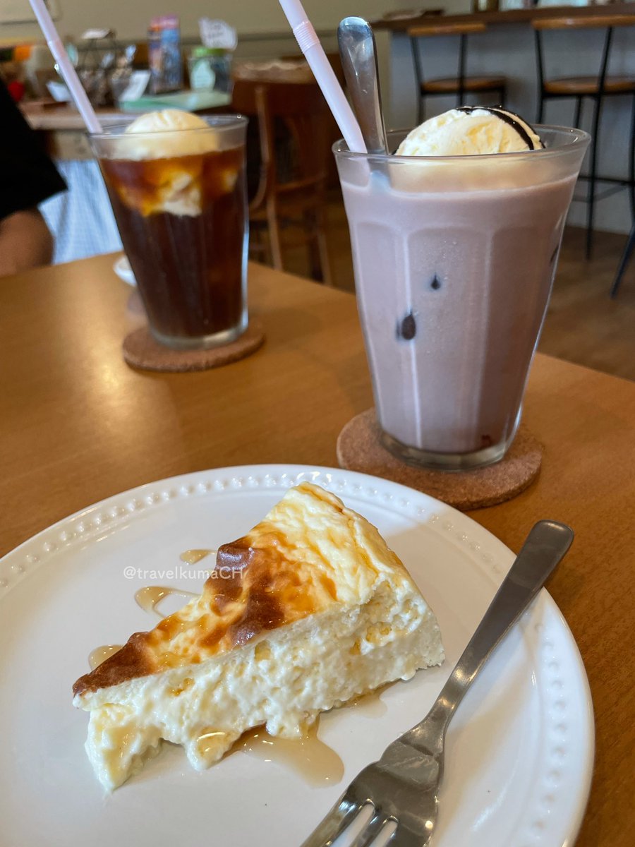 travelkumaCH's tweet photo. カフェで休憩☕️
ここのケーキすごく美味しかった!!
#tinybee #下田旅行 https://t.co/atGgVFyytx