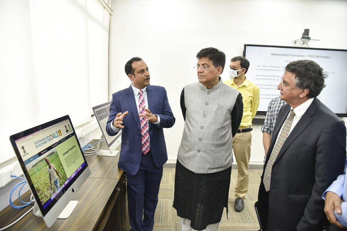 PiyushGoyal's tweet photo. जय अनुसंधान !

In line with PM @NarendraModi ji’s mantra of जय जवान, जय किसान, जय विज्ञान, जय अनुसंधान, inaugurated the Public Systems Lab today at IIT Delhi.

The launch marks the implementation of ‘Jai Anusandhan’ in the beginning of Amrit Kaal. https://t.co/njjUuOXnyu