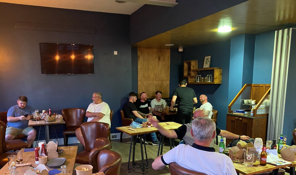 BeechGroup's tweet photo. Beech Quiz night ! 😃

Six teams of intellectual giants battled it out in 3 rounds of questions set by brilliant visiting quiz master Paul Clarke.

The winning team were over the moon to say the least and received the inaugural Beech Quiz night pat on the back... https://t.co/x20Z36WZ5g