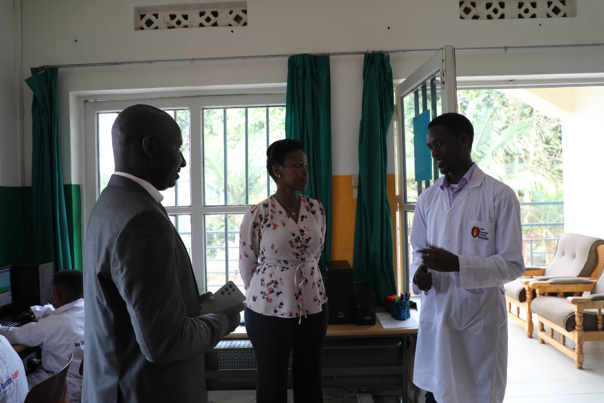 RwandaICT's tweet photo. Today, minister @MusoniPaula paid a courtesy visit to New Generation Academy where young children between the age of 5-9 are learning coding and robotics. Kids showcased their coding projects and the robots they built. https://t.co/cCeqdGRqvw
