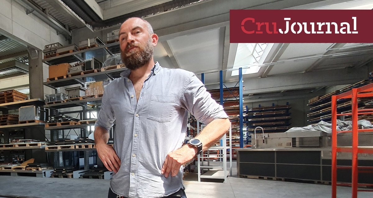 Di cosa parliamo quando parliamo di "visual #storytelling"? Quattro chiacchiere con l'art director Davide Bischeri 👉 crustories.it/visual-storyte…