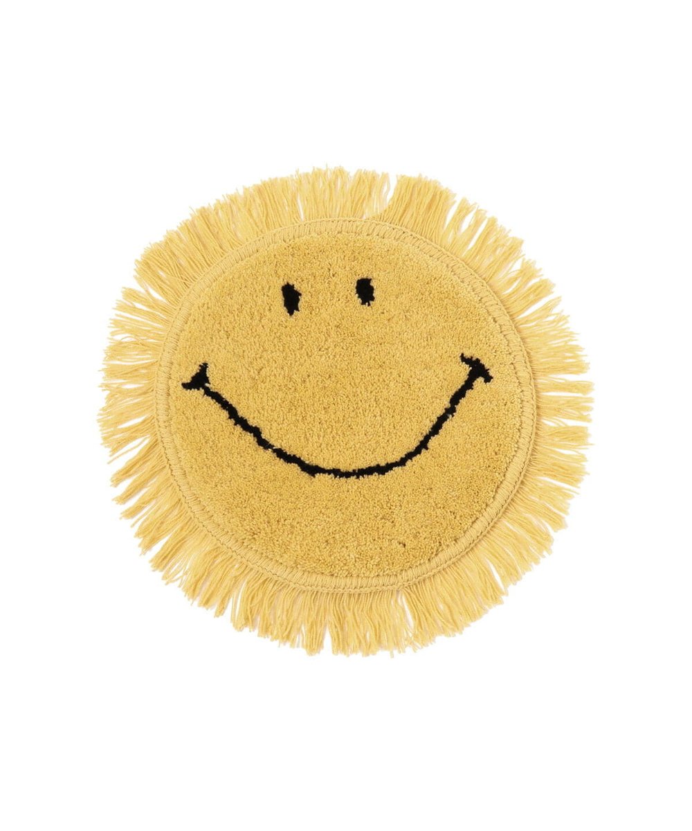 BEAMS_JP's tweet photo. 〈SECOND LAB.〉SMILE FRINGE CHAIR #RUGMAT☀
直径約46cmのミニサイズのラグ✨お部屋のワンポイ��トに・・自然と笑顔になれそうです。スツールやベンチにピッタリのサイズ感。
🔗https://t.co/gFqelynMIf
#bprbeams
#beams
#ビームス https://t.co/4wY4xsF8HW