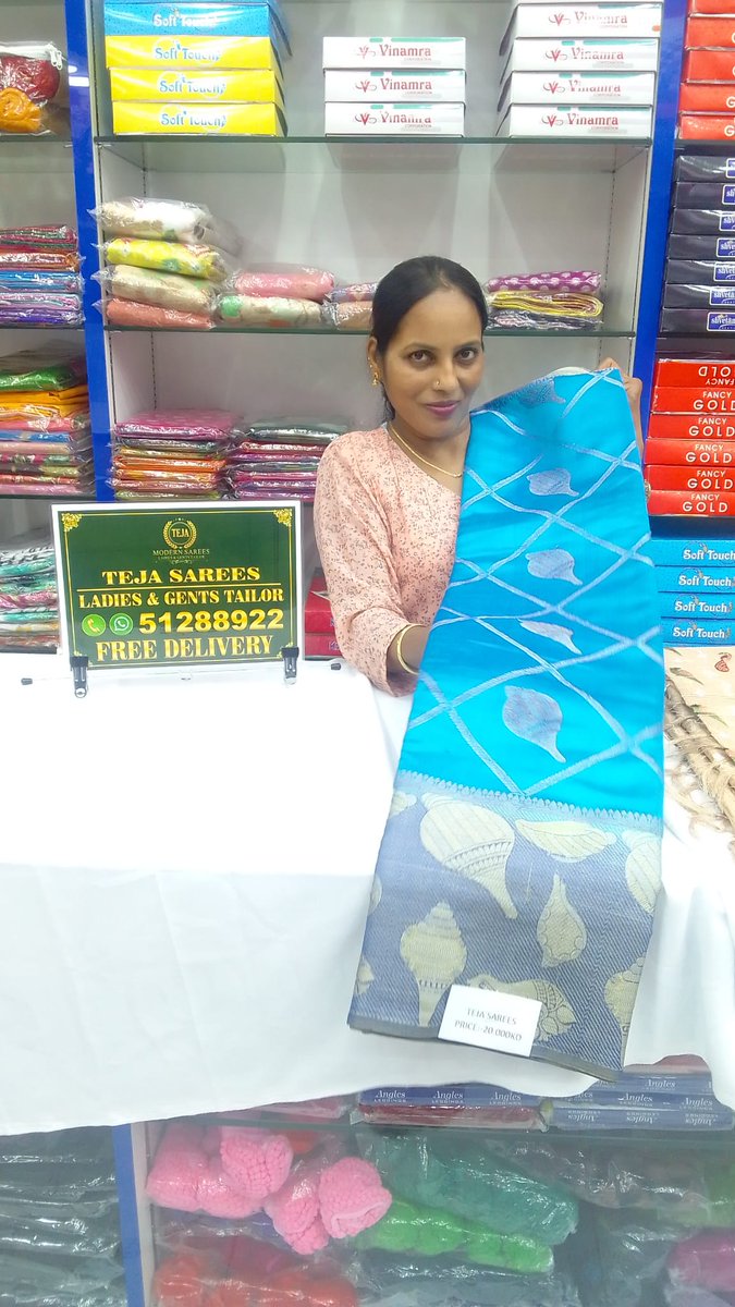 TejaSarees's tweet photo. Hi all your TEJA SAREES New sarees available.
Chips work sarees with blouse.
avalaible variety colors.
For more details: +965 512 88922
Our address: Block 9,street 3,3rd lane,salmiya,kuwait
#tejamodernsarees #telugupeople #teluguandhra #menswear #chipswork #tailor #kuwait https://t.co/k1yYwiKTfP