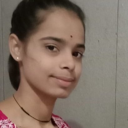Ams_Blogger's tweet photo. One girl has been missing in #Cyderabad city from 13 August. its been 4days still police not able to find her. 
Plase take this as priority.
Please save the girl. 🙏🙏
We have also registered FIR at local PS. 
PFTA below.
@PMOIndia @narendramodi  @TelanganaCMO
@cyberabadpolice https://t.co/wtjzjlX8TH