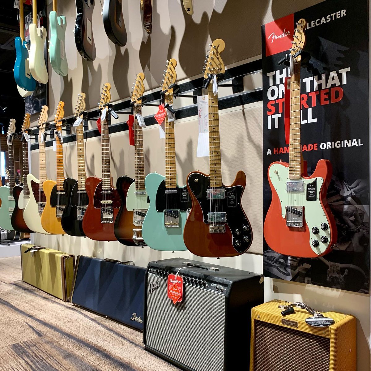 Baxshopbe's tweet photo. #teletuesday @baxmusicbe Antwerp #fender #telecaster #fendertelecaster #guitar #electricguitar #fenderultra #fenderusa #fendermexico #squier #squiertelecaster #fendertele #squiertele #offsettelecaster #electricguitar https://t.co/0GlIztbdIr https://t.co/0nKPzhQwef