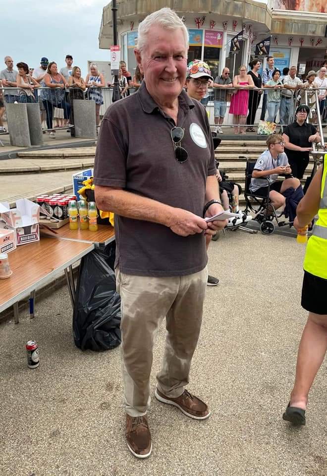 lolscott42's tweet photo. AFTER 10 YEARS OF JUDGING THE WAITERS &amp; WAITRESSES RACE at #CromerCarnival you'd think by now I'd have learned exactly where NOT to stand to avoid getting soaked!   #Dotty’sCakes https://t.co/a06rUt7OAy