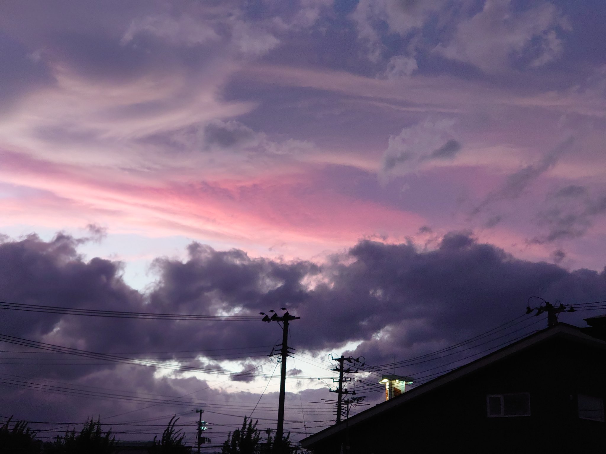 Neko Studio 今日は不思議な空の色 8 16 山形市 T Co Qhuhwhukli Twitter