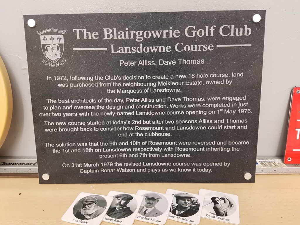 signsofperth's tweet image. Delighted to supply new signs for @BlairgowrieGC  including a descriptive plaque with laser etched text and logo. A number of famous players photos are posted at hole markers around the course. This is an excellent way of marking history in a modern way.