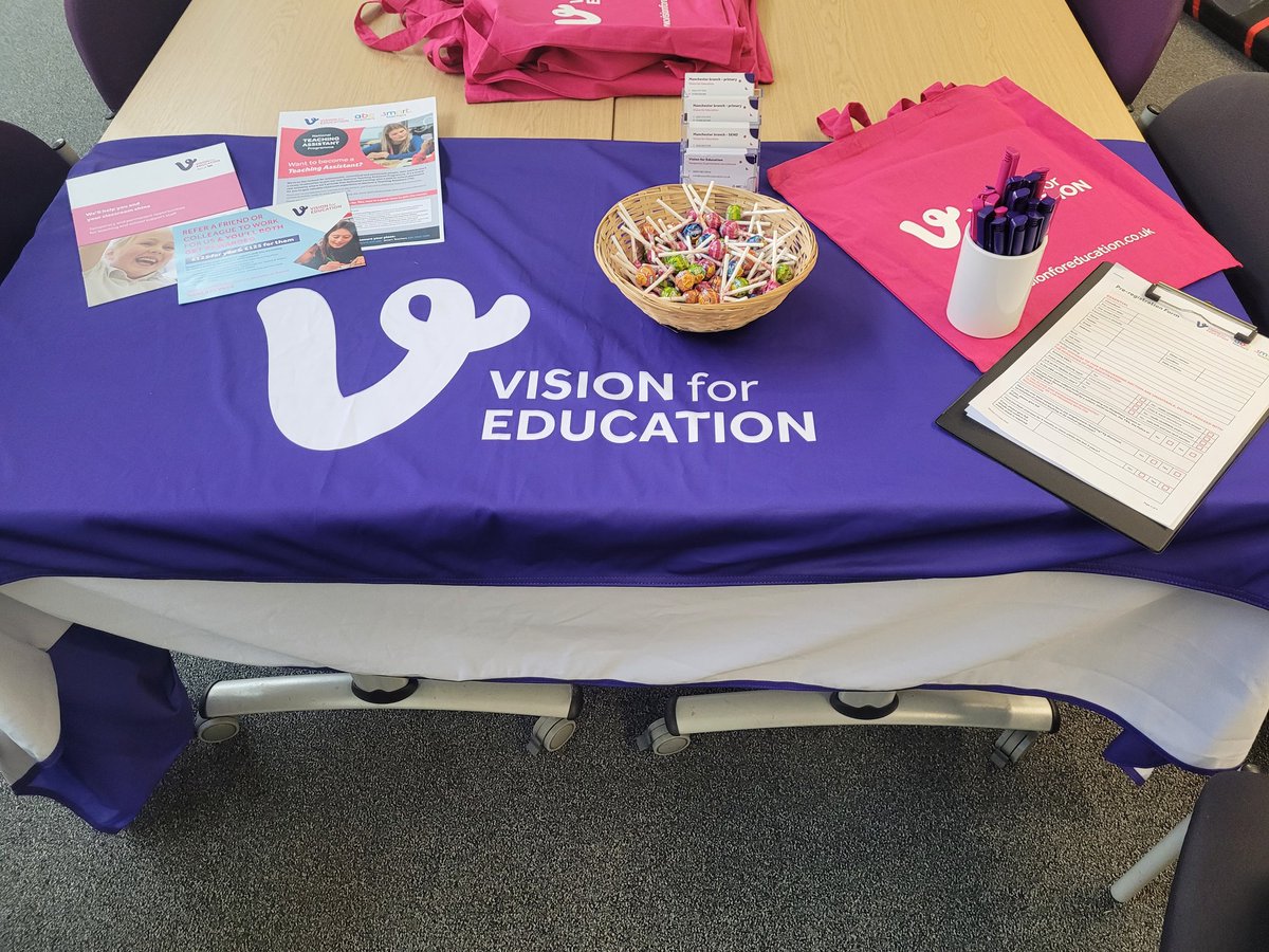 dirob45's tweet photo. Come and Join Marie @MarieV4E and myself at Wigan Library. 
We have loads to tell you about jobs in schools and other educational settings across Wigan, Bolton and Greater Manchester.
@wiganschools #VisionForEd
@WeAreTeachers @wiganandleighcollege 
@wigan @Wiganjobscentre https://t.co/DF3x1YjpWB