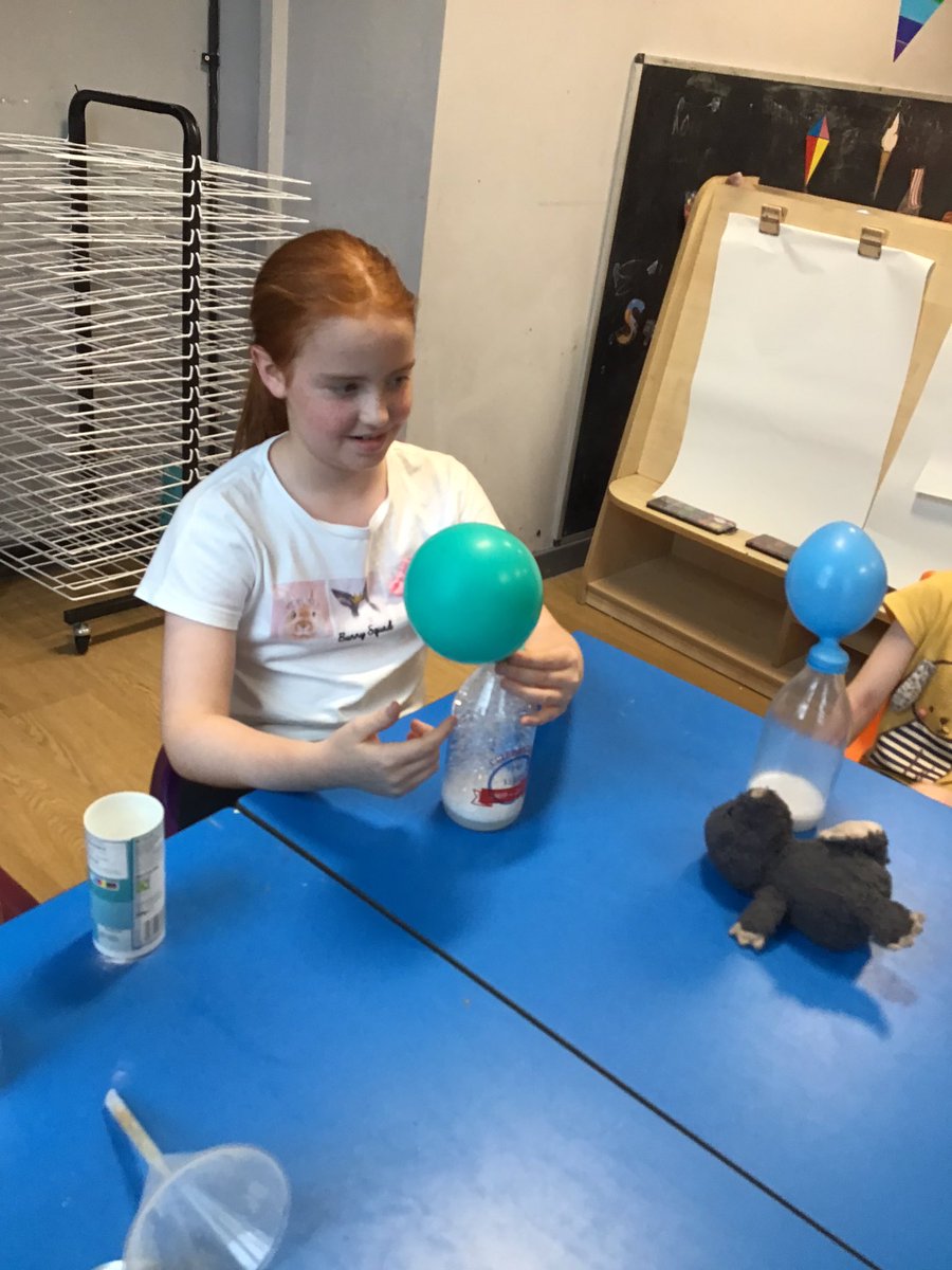 BPS_AllStars's tweet photo. We loved the balloon experiment! @BlackrodPSch https://t.co/SYxUgPsSGw